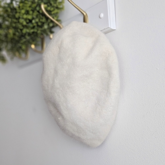 Vintage Angora Rabbit Lambswool Knit Beret Soft Cream Wool Hat Made in Japan main image 11